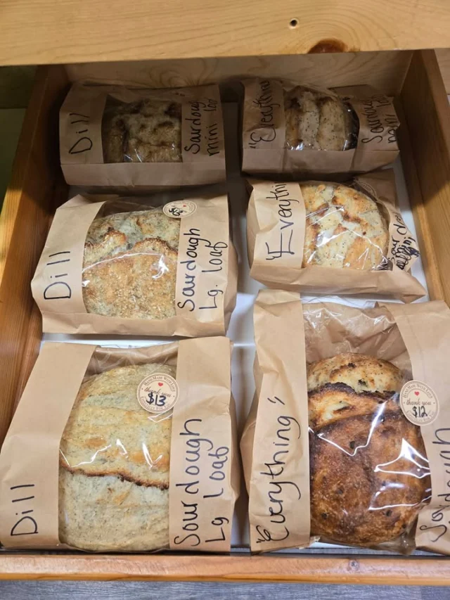 Last chance for Sarah's sourdough delights 😊 😃 

🥰🍞Flavors of the week!!🥖
💜Lavender Rosemary 💚
💜Lavender...sold
💚Dill
🧡Everything ....sold
🩷Plain.....sold
🤎Hott Chocolate Chip loaf 😋 sold